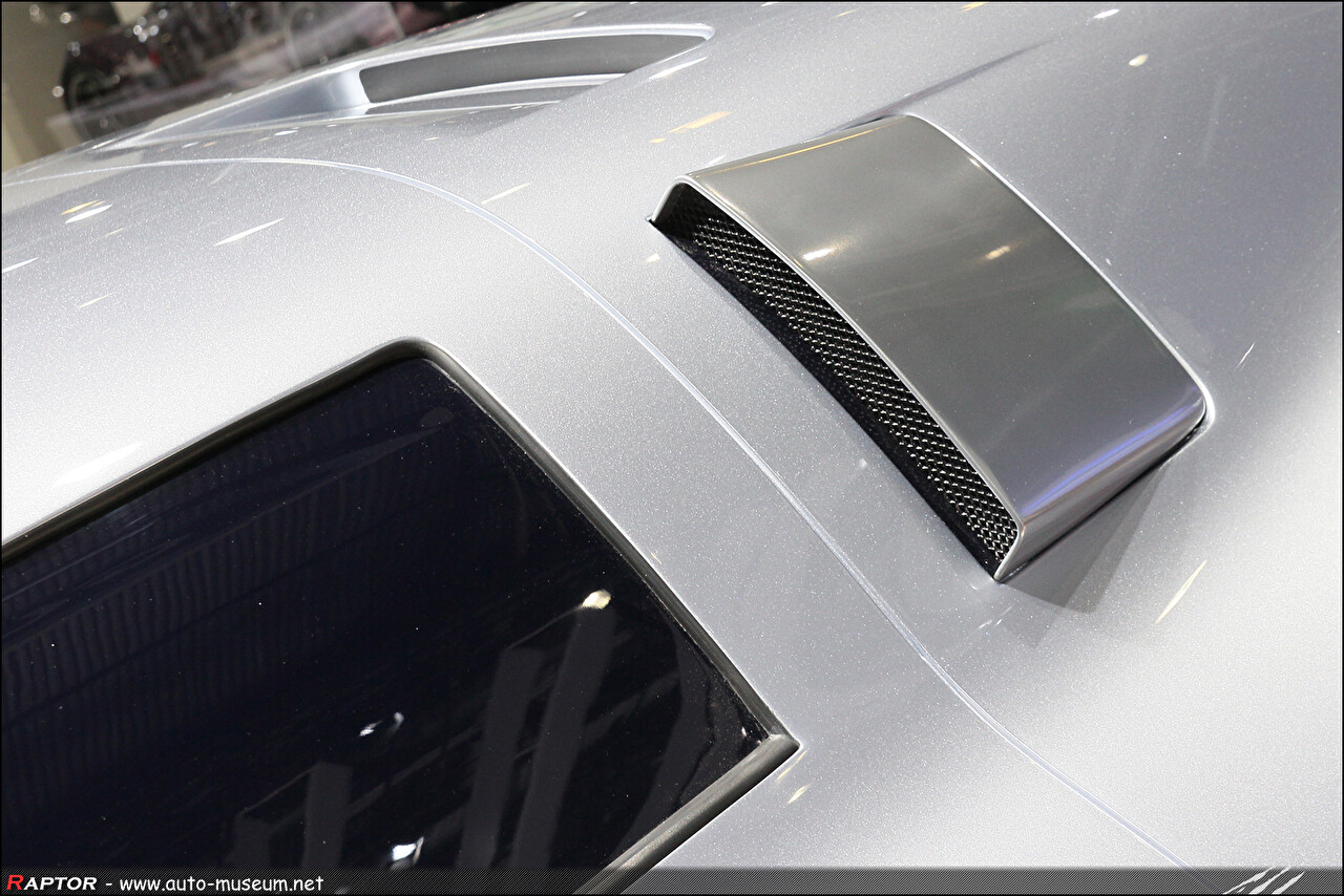 Gumpert Tornante By Touring